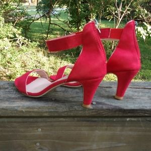 Red, zip back, ankle strap, sandel heels. Size 6.5 Amazon Essentials, new in bag